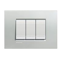 Placa rectangular plata 3 módulos c/chasís