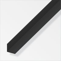 Ángulo 15mm PVC negro 2.5m. con  Protecciónes