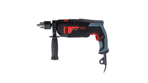 Taladro percutor Skil 6060 700W
