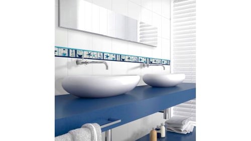 Listeles y Decorados