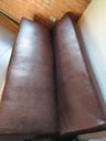 Sofácama tapizado en ecocuero marrón,1.75 aprox. 0.36 .  de ancho (asiento) y 1 metro de alto (Buen estado) A retirar del local del proveedor. Dirección: Itaugua