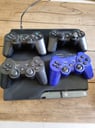 PS3 Sony con 4 controles (FUNCIONA)