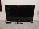Tv Samsung 32 pulgadas Display dañado con control y cables (Enciende)