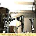 Antiguedades: 1 Estatuilla de metal de Don Quijote de 45cm + 2 Porta Velas + 1 Cuchara + Calentador de Agua