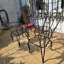 4 Sillas de jardín con estructuras de metal (NO INCLUYE ALMOHADONES)