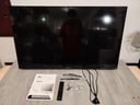 Tv Samsung Smart 43 pulgadas 4k pantalla dañada semi nuevo, en caja, con control y cables