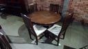 Mueble para comedor: 1 mesa redonda + 4 sillas