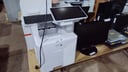 1 fotocopiadora Ricoh IM550 + 1 monitor Samsung (sin accesorios)