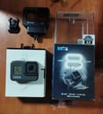 GoPro 8 black con caja y accesorios + Case Artman + Case para agua *En funcionamiento