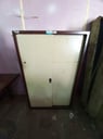 ARMARIO METALICO DE PUERTA CORREDIZA CON 4 COMPARTIMIENTOS
