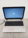 Notebook Marca HP, modelo ProBook 450 G3 Sin cargador, con batería (se desconoce su funcionamiento y si faltan componentes)