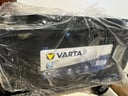 Batería Varta nueva 95 amperes, positivo derecho.