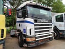 TRACTO CAMION  SCANIA MODELO TRACTO 124L-400 BLANCO CHASSIS VLUR4X20009041930 AÑO FAB. 1999 POTENCIA 400HP CAP. 16.5TN.
