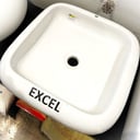 1 bacha para baño modelo EXCEL nuevo en caja sin uso