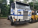 TRACTO CAMION SCANIA  MODELO TRACTO 113M-360 BLANCO CHASSIS XLERA4X2Z04269926 AÑO FAB. 1988 POTENCIA 360HP CAP. 16.5TN.
