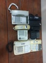6 Teléfonos varios ( se desconoce su funcionamiento )