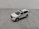 auto de coleccion toyota prado color blanco, 3 unidades 