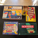 5 Juegos de mesa: Mastermind, Damas, I Spy Eagle eye, Scrabble + tembleque (Podrían faltarle piezas,en cajas, usados)