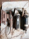ESMERILADORA BOSCH DE 4 1/2 pulgadas ( 2 uni.) + LIJADORA ELECTRICA MAKITA ( 1 uni.)