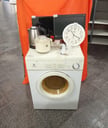 Secarropas Electrolux de 6.0 kg (A REPARAR) + Exprimidora eléctrica con pequeño defecto (pequeña ruptura) (Funciona) + Jarra Eléctrica Mast (A reparar) + Reloj de pared (A reparar) +  2 Monitores (Benq  Acer) (sin cables) A reparar + Juguete científico  (A reparar)