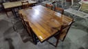 1 mesa de madera para quincho con base de metal + 6 sillas
