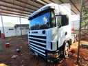 Tracto Camión Marca Scania Año Fab. 2000 (el camión se encuentra con motor desarmado) con Acoplado cisterna. Marca Noma. Capacidad: 38.000 litros. Año: 2017. A Transferir. Ubicación: Ñemby