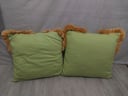 2 almohadas pequeñas