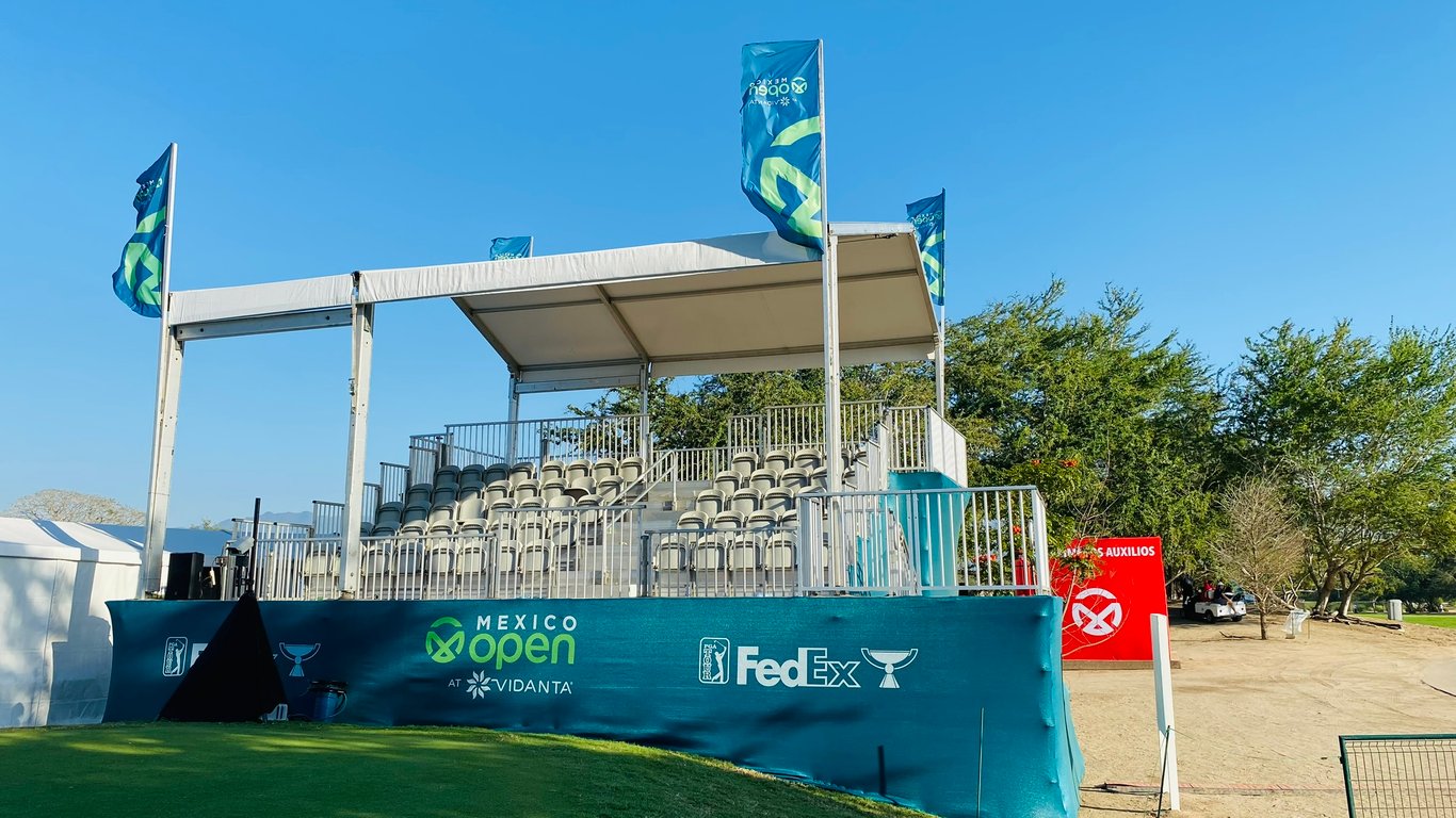 Arena deportiva con diseño de señalización para espectáculos deportivos