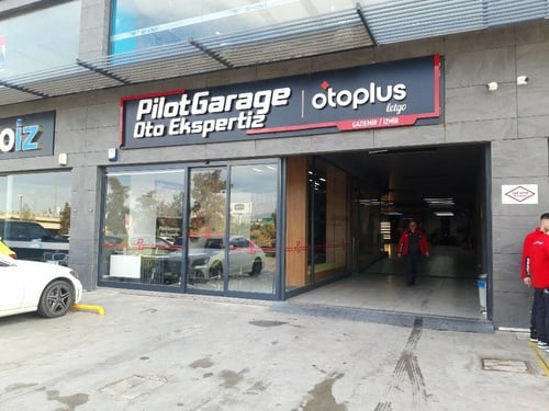 PİLOT GARAGE İZMİR GAZİEMİR BEYAZEVLER  OTO EKSPERTİZ
