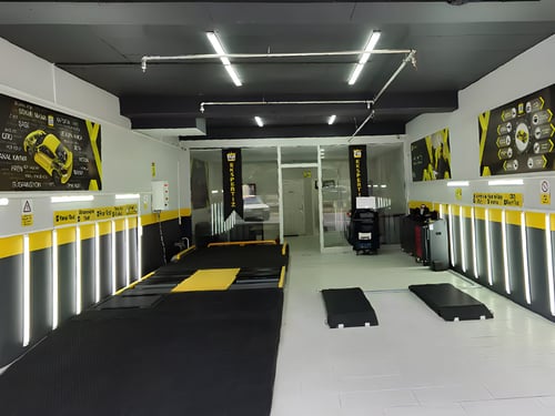 AUTO KİNG ESENYURT KOZA OTO EKSPERTİZ