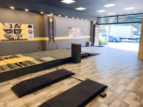 AUTO KİNG ÇEKMEKÖY GÜNGÖREN OTO EKSPERTİZ