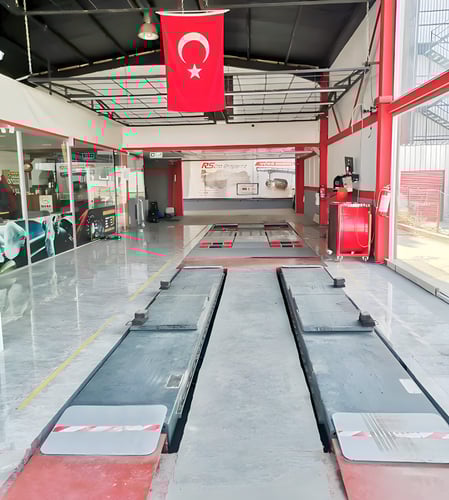 RS KOCAELİ İZMİT VEZİRÇİFTLİĞİ OTO EKSPERTİZ