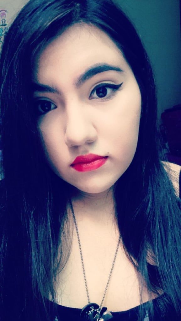 Sara, 23, Cancún México straight edge
