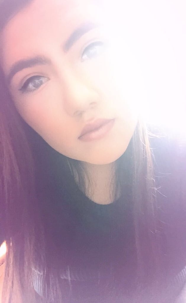 Sara, 23, Cancún México, straight edge