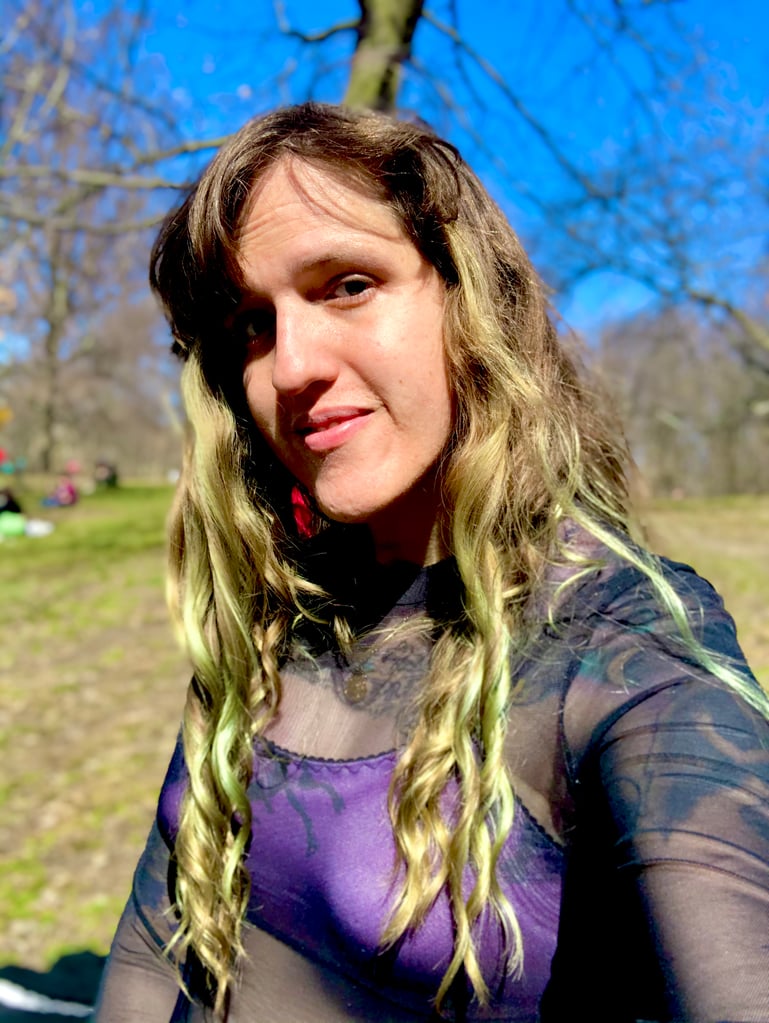 xsisterhoodx- straight edge stories project-katie; 32; brooklyn, nyc; she/her