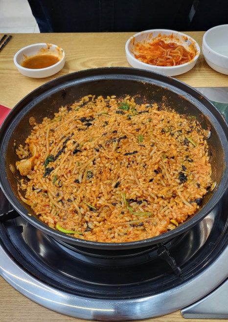 한결통 아구찜 볶음밥 — 눌어붙은 밥까지 맛있어요