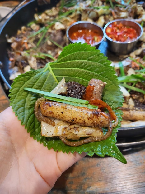 칠구네 백순대 곱창볶음 — 마무리까지 맛있게