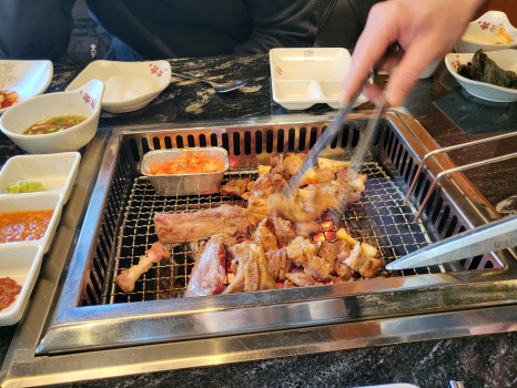 육미향 열무비빔냉면 — 새콤매콤 열무 가득한 냉면
