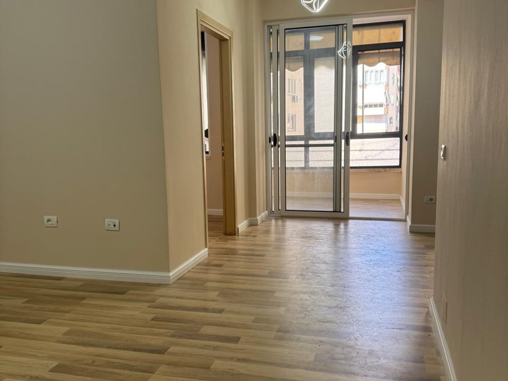 Apartament 2+1 ne Astir tek Fratari!