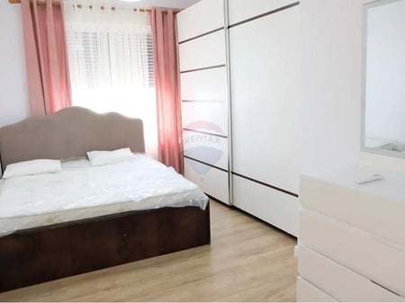 2+1 apartment for rent DIBRA STREET
