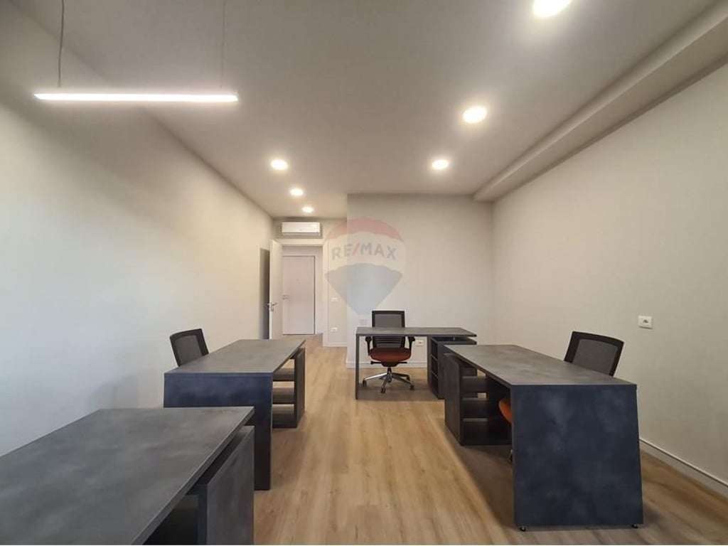 Office for sale at Lion Park Residence!