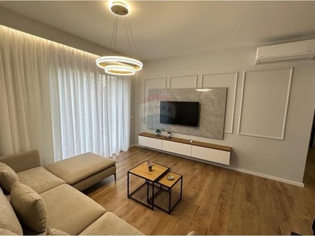 *Apartament 1+1 i mobiluar per shitje-Rruga Qemal Stafa*