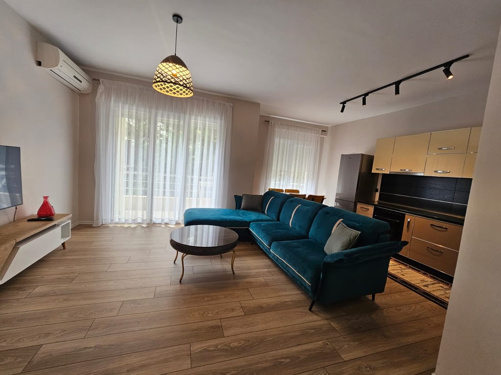 Apartment 2+1+2 per Qira!!