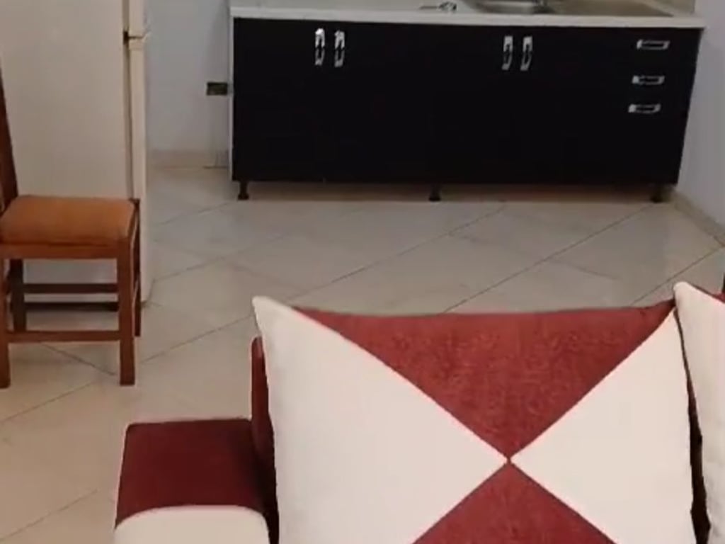 Jepet me qera Apartamenti 1+1 , Don Bosko prane Gjykates Administrative  450 mije leke