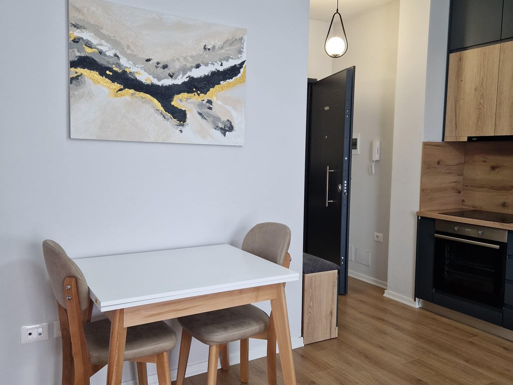 Affittasi appartamento 1+1, vicino al Tribunale Amministrativo in Don Bosko 600 euro.