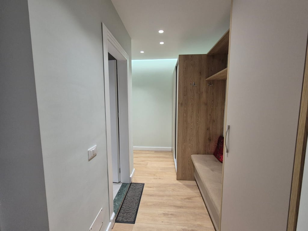 Affittasi appartamento 1+1 in Comune di Parigi! Prezzo 750 €/mese
