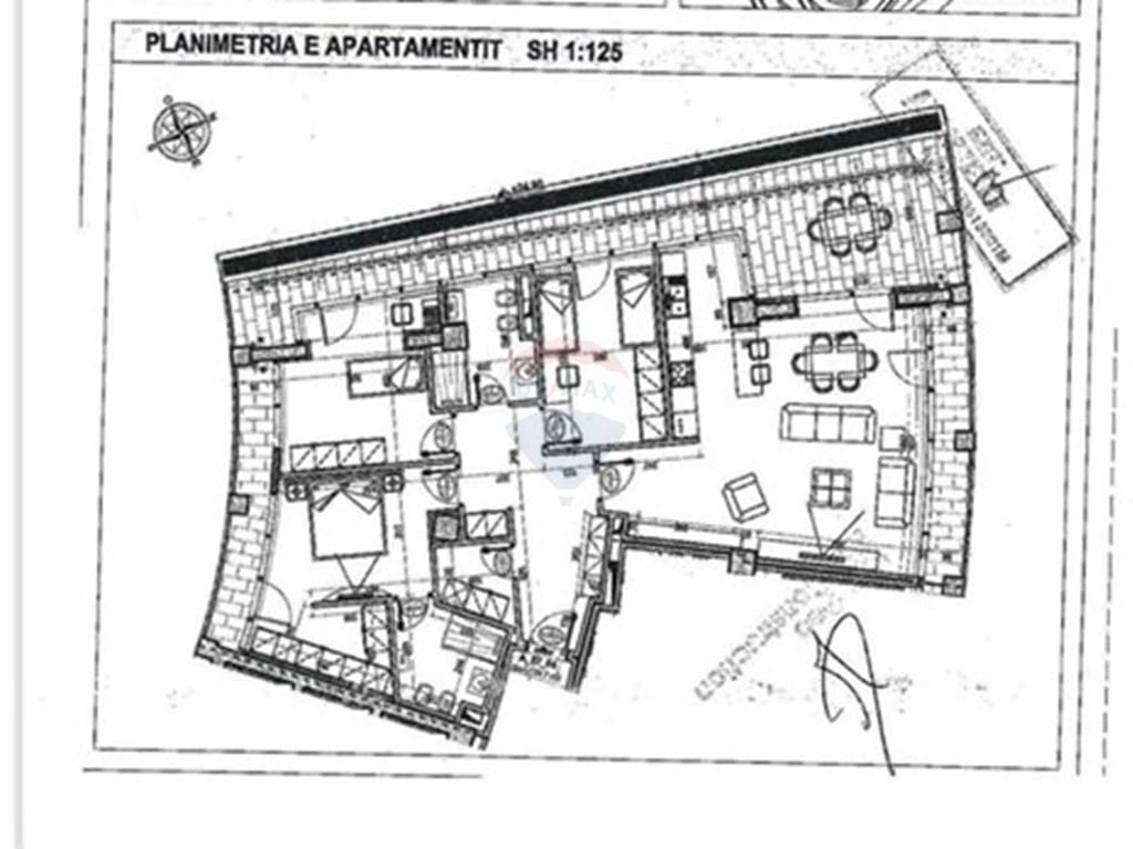 3+1 Apartment with Parking for Sale at Lake View!