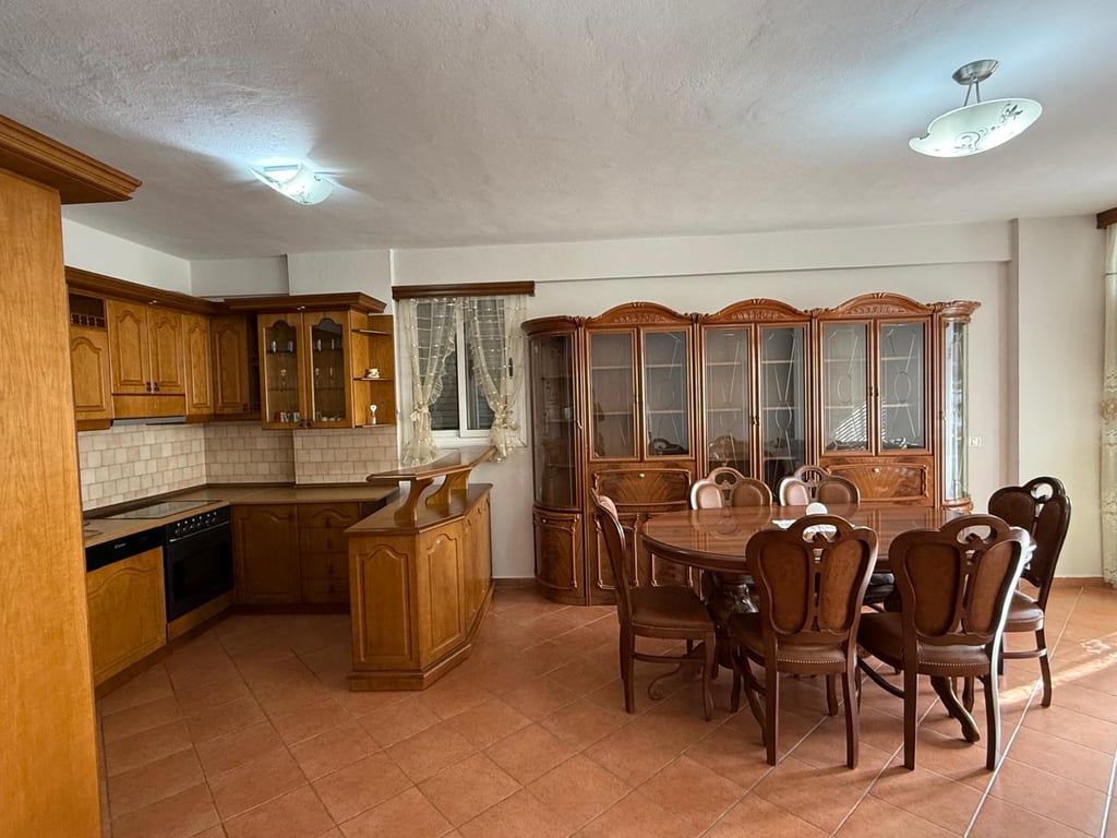 APARTAMENT 2+1 PER QIRA, KOMUNA E PARISIT