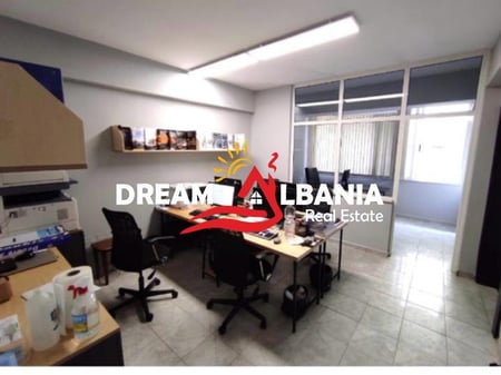 Business/Office Space for Rent in Myslym Shyr near Pjeter Budi School in Tirana (ID 42611303)
