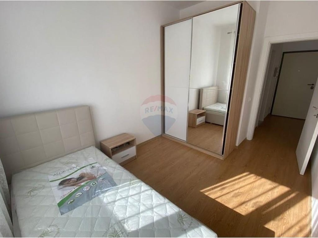 Affittasi 2+1+2 in Via Dibra!
